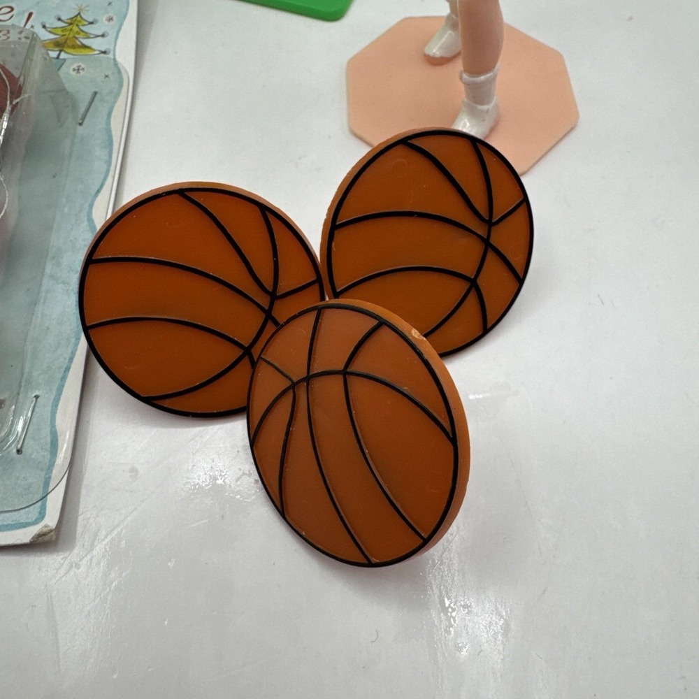 Vintage Bakery Crafts Figures Basketball Players Cake Cupcake Toppers Decoration - Picture 4 of 9